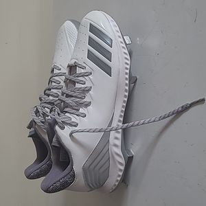 Adidas Men's/teen's size 10 baseball cleats